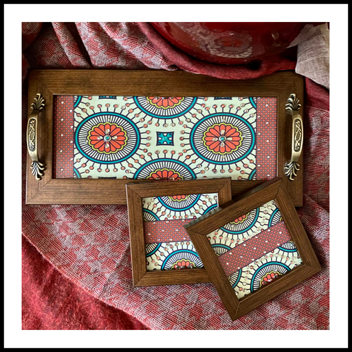 Red and Green Floral Tray and 2 Coasters